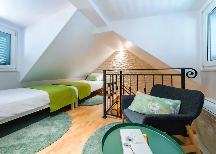 Apartments Villa Mak